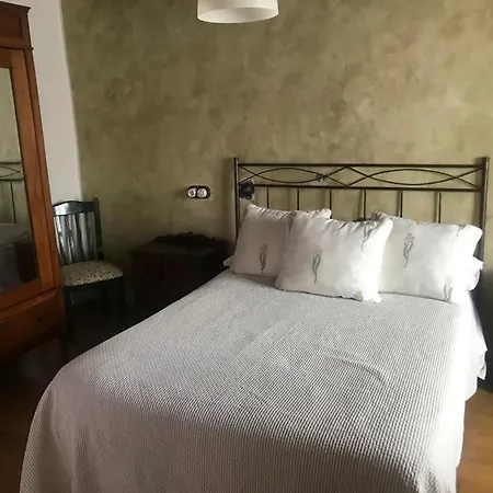 Gospodarstwo wiejskie Casa Barreta Villaviciosa (Asturias)